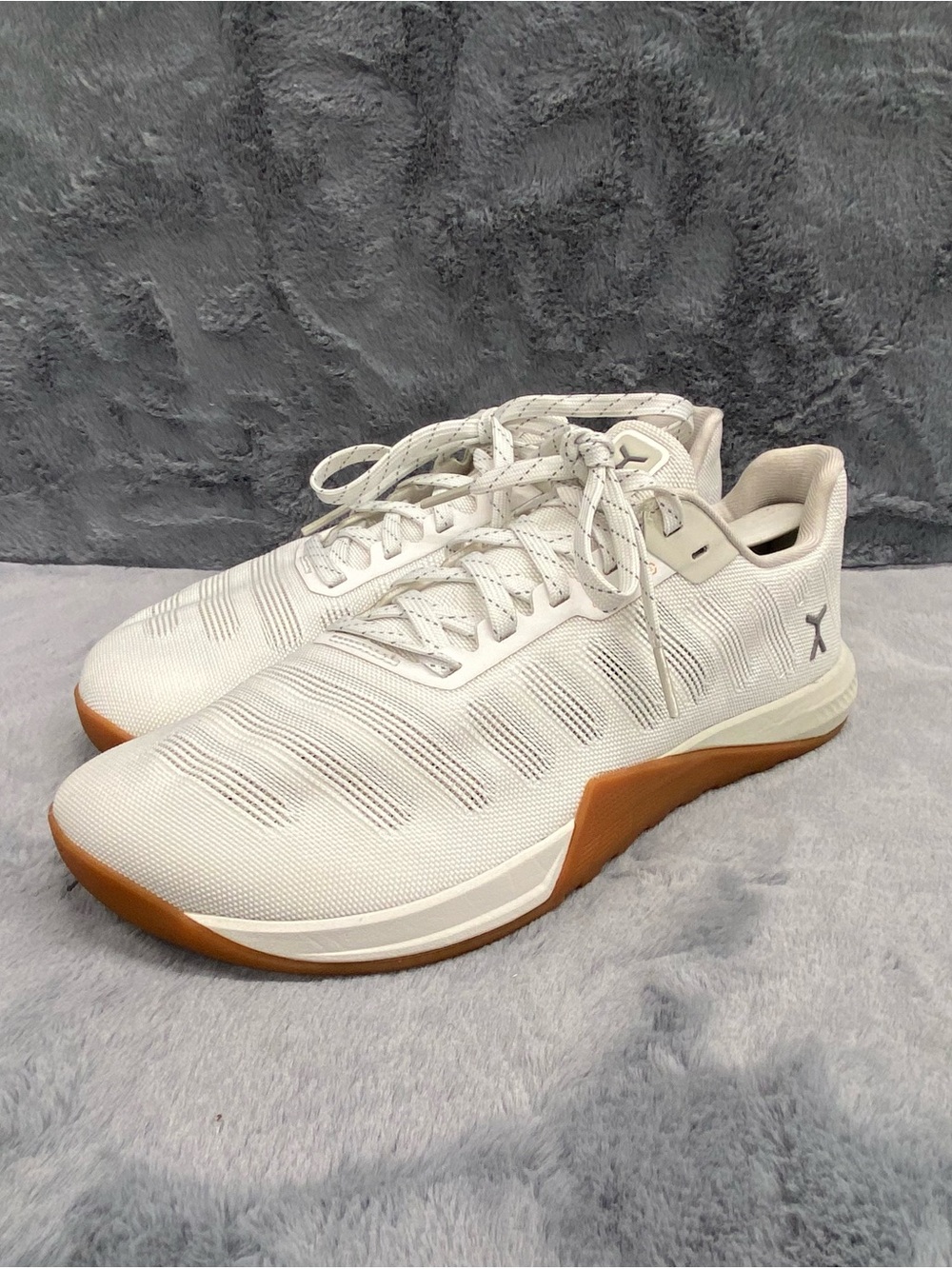 Flux Adapt Graphene XT Barefoot Shoes Carbon/Gum Men 7.5 Women 9 Great White